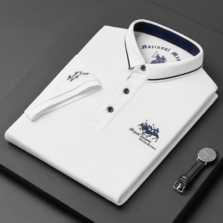 Versatile men's polo shirt with trendy embroidery, ideal for everyday and smart casual.