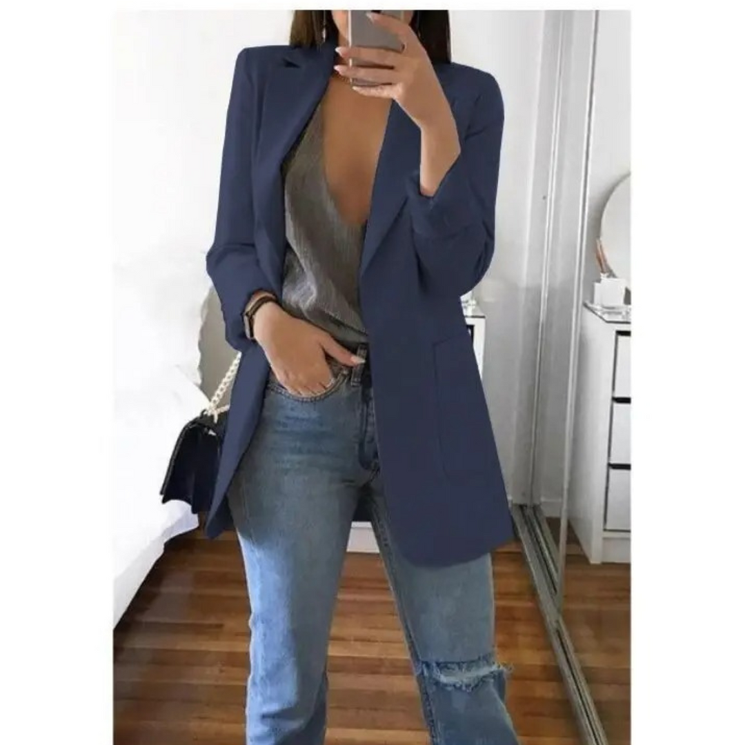 Fashionable long blazer for women, Valentina, a sophisticated and versatile choice.