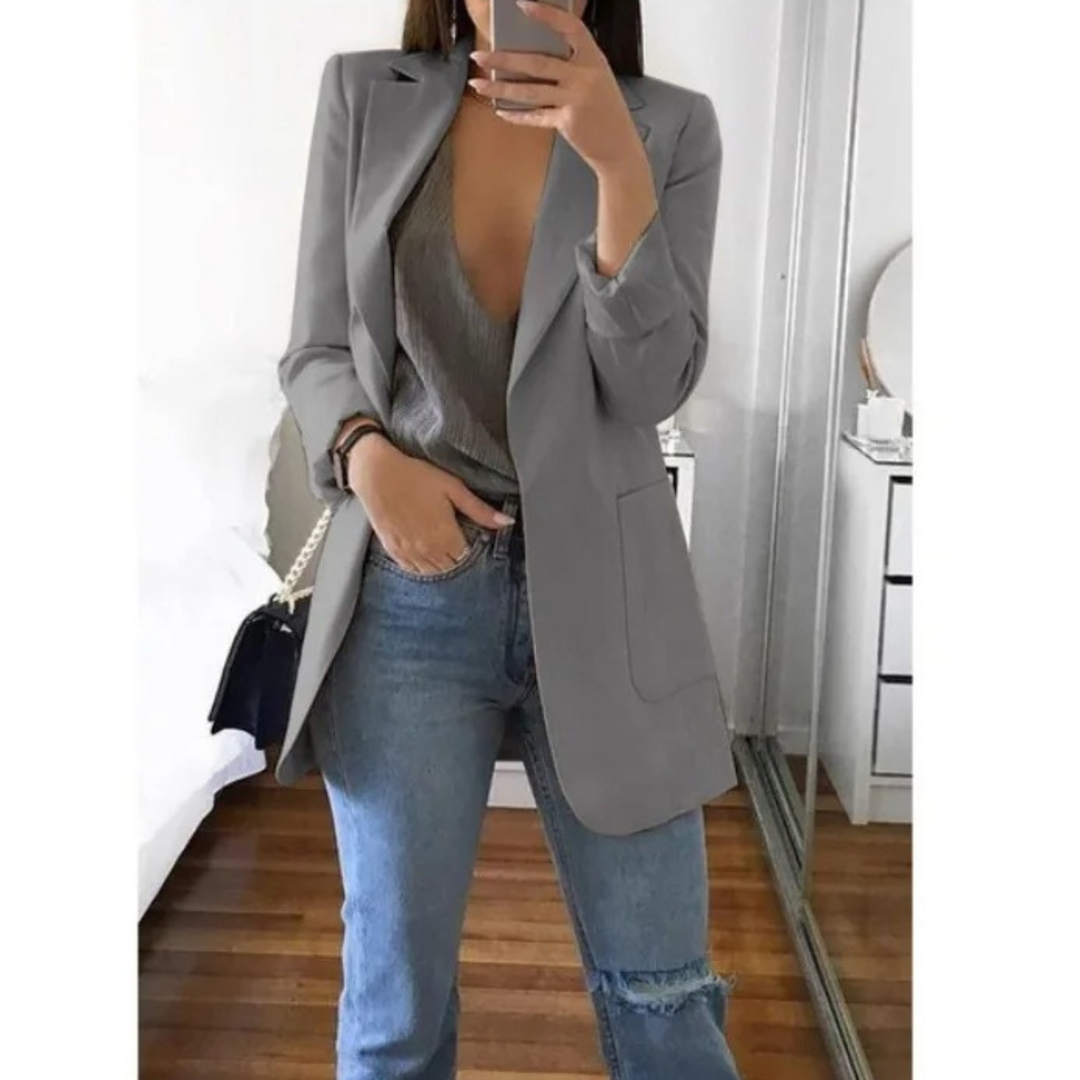 Women's long blazer, Valentina, stylish, versatile, and elegant for any outfit.