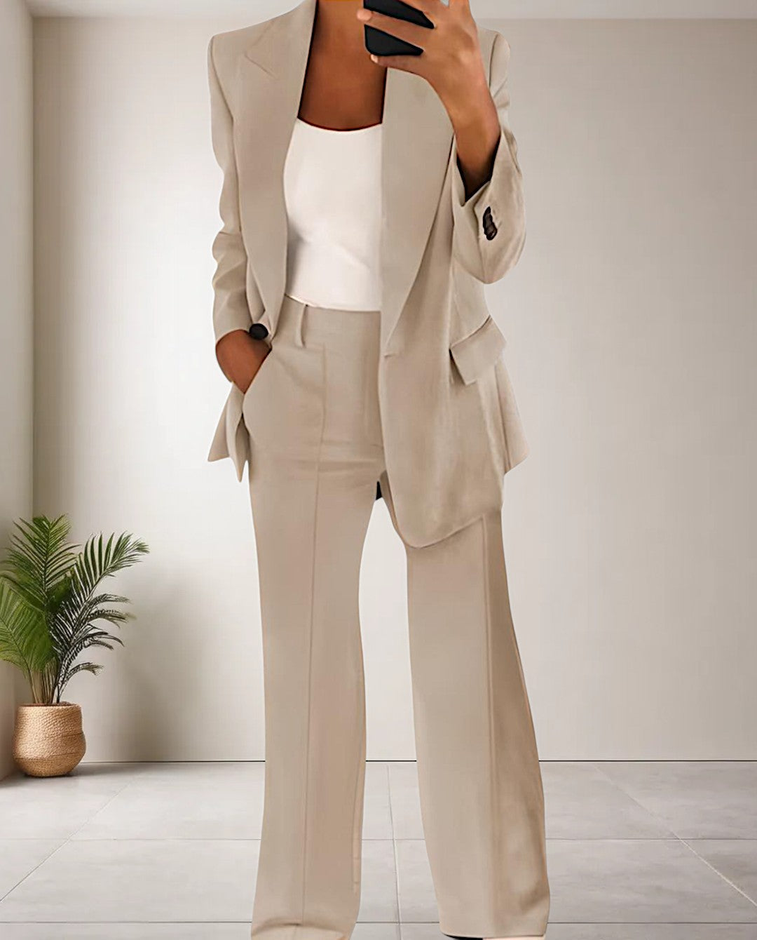 Chic women's pantsuit set: versatile 2-piece outfit for formal office, casual events, or trendy loungewear.