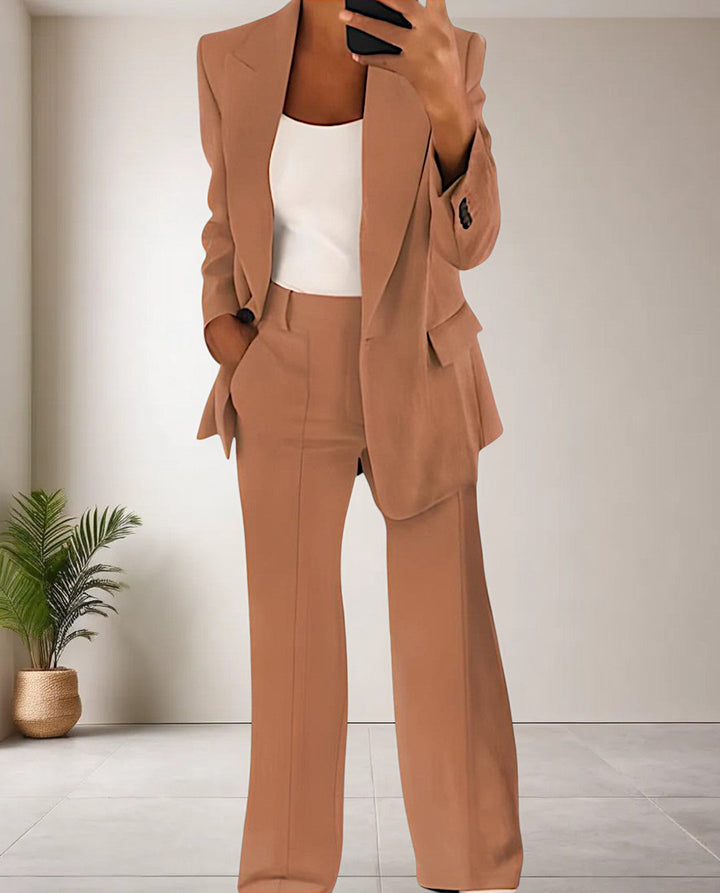 Elegant women's pantsuit, a fashionable 2-piece set for a polished, professional, or chic casual look.