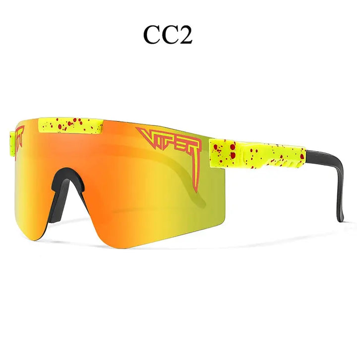 UV400 protection meets retro style in these unisex sunglasses