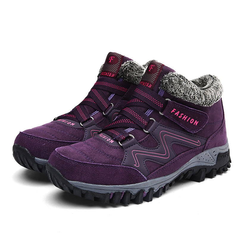 Adventure-ready Aspen Unisex Snow Boots, featuring waterproof protection and warm lining.