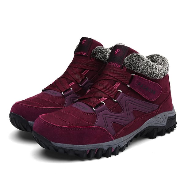 Comfortable Aspen Winter Boots, waterproof & warm, ideal for cold weather and outdoor wear.