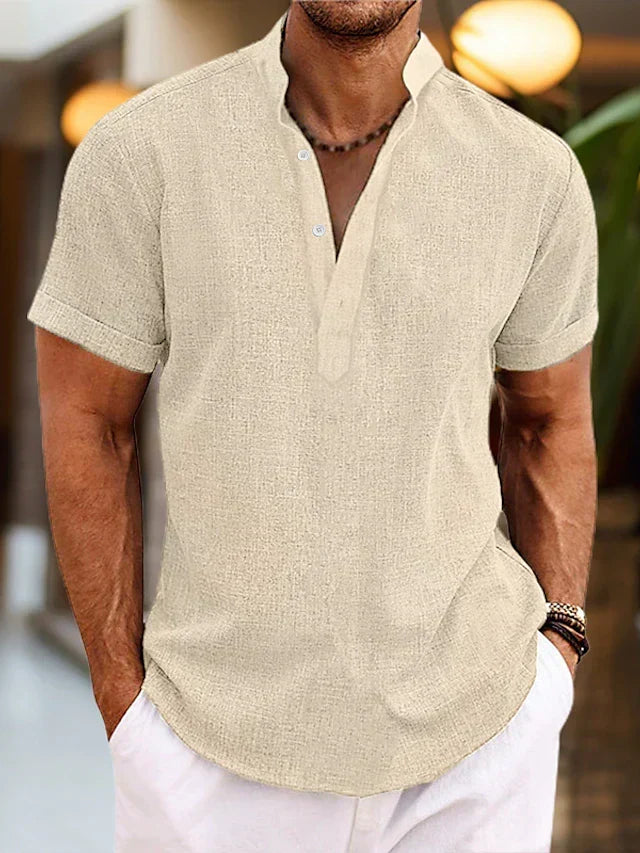Stylish men's short sleeve henley shirt in a light fabric, perfect for summer and warm weather.