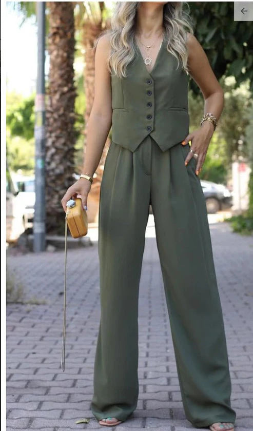 Modern women's tailored sleeveless vest & wide-leg pants two-piece suit set, elegant and stylish.