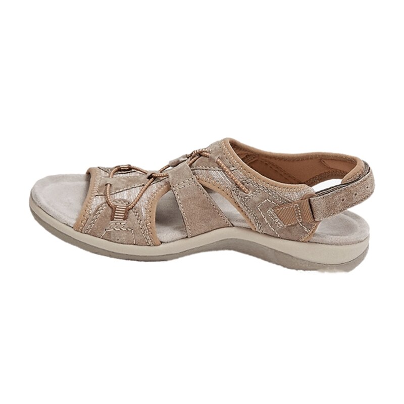 Women's walking sandals: stylish, comfortable, with adjustable straps and strong arch support.