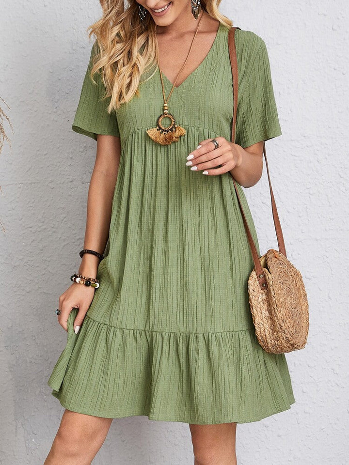 Stylish women's summer bodycon dress, featuring tummy control for a smooth and flattering look.