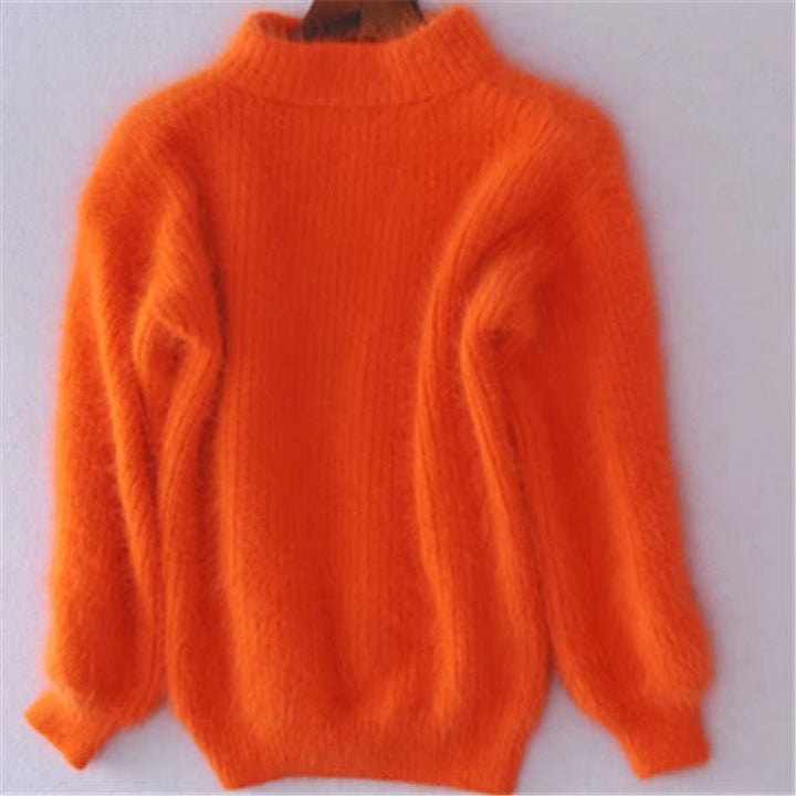 One size relaxed fit women's cozy pullover, ideal for stylish fall & winter layering.