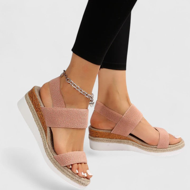 Stylish women's comfort sandals, perfect for summer, offering crucial arch support.