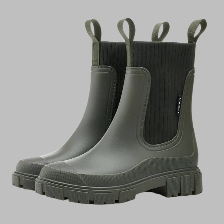 Durable all-weather footwear: women's waterproof boots for ultimate comfort.