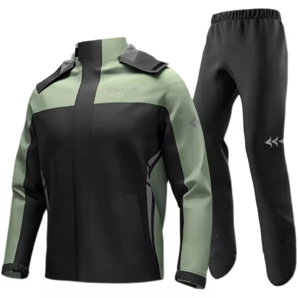Men's comfortable waterproof rain suit, windproof for outdoor sports. Excellent storm protection.