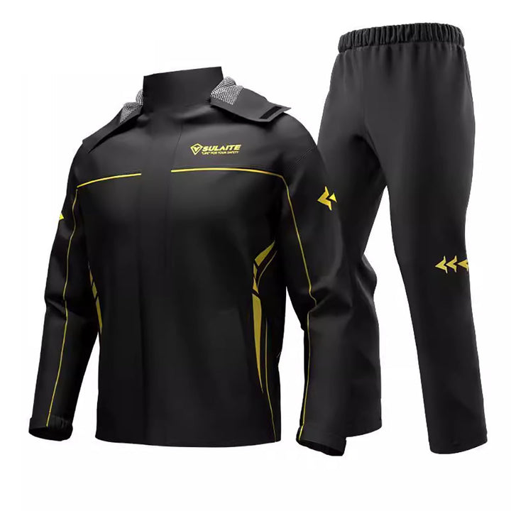Versatile men's waterproof rain suit, perfect for hiking, cycling, and any outdoor weather.