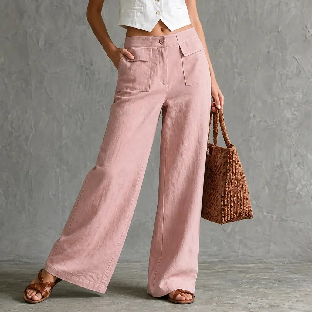 Versatile women's high-waist wide-leg dress pants with pockets, suitable for work or casual outings.