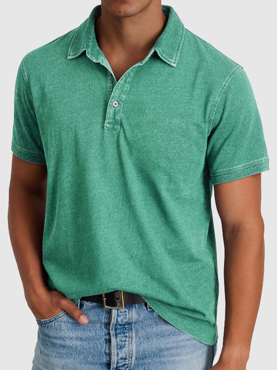 Comfortable men's regular fit short sleeve polo, versatile for casual wear & men's summer fashion.