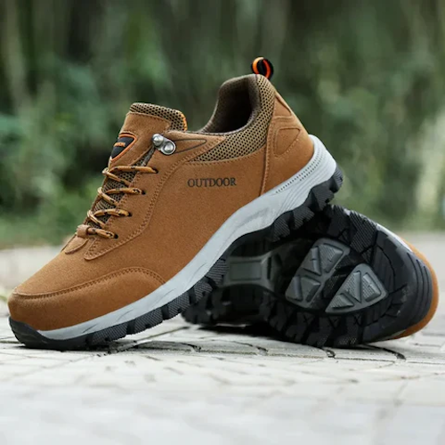 Low-top men's orthopedic hiking shoes, lace-up for a secure fit & superior outdoor comfort on trails.
