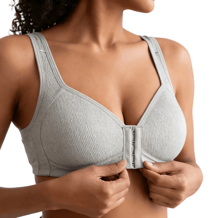 Comfortable wireless bra, front closure, seamless support for women's everyday wear.