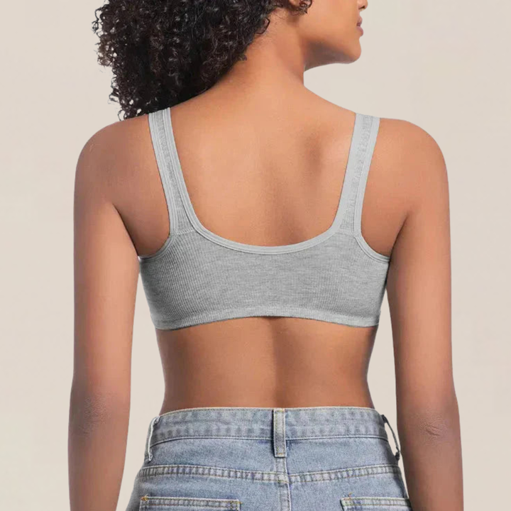 Soft, comfortable wireless bra with convenient front closure for women's daily wear.