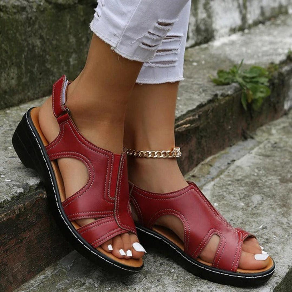 Adjustable open-toe women's comfort sandals with strong arch support, ideal for summer everyday wear.