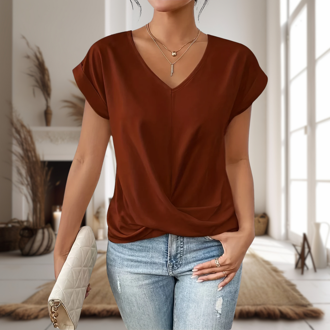 Stylish women's sweetheart neck t-shirt, offering a flattering fit & ultimate comfort for versatile summer fashion.