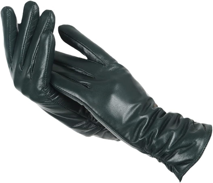 Nicole brand leather gloves, essential warm accessory for the modern woman.