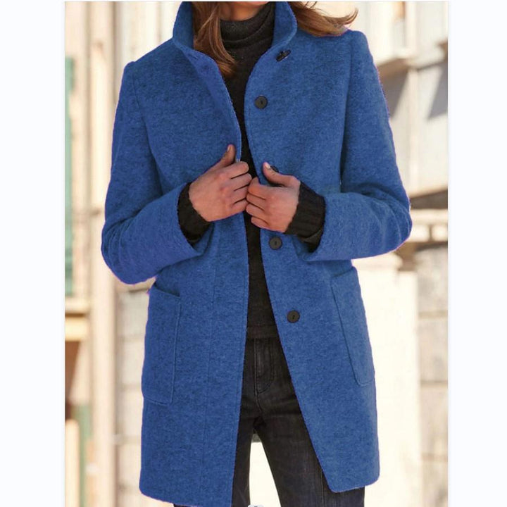 Cozy women's wool coat with classic button fastening, winter essential