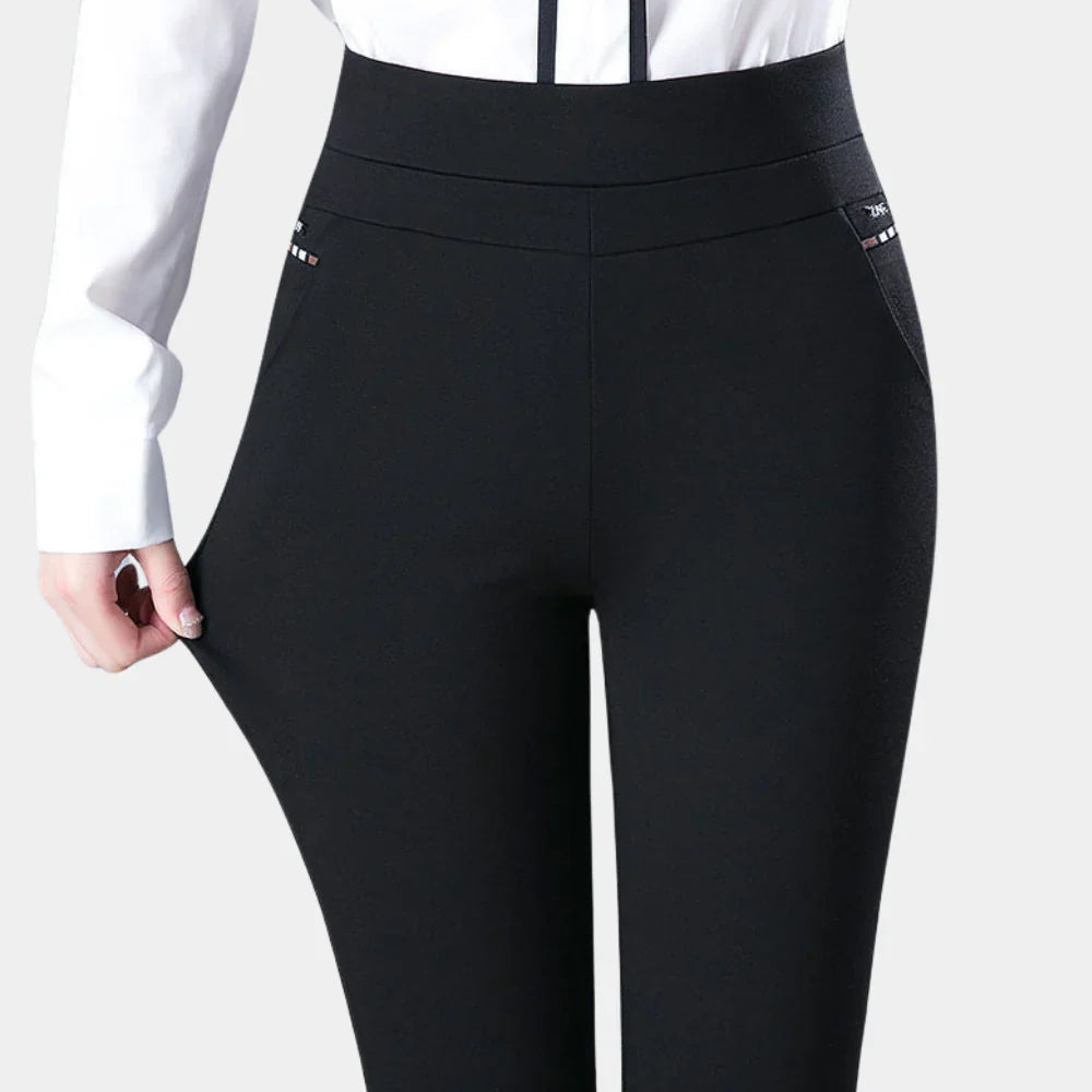 Stylish women's high-waisted stretch pants, providing ultimate comfort and a flattering fit for everyday wear.