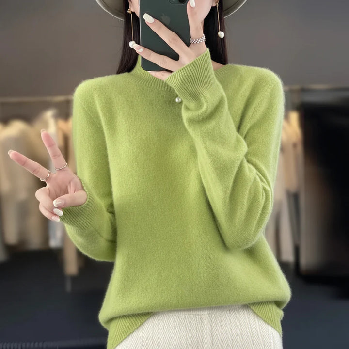 Everyday warmth with this women's soft crewneck pullover sweater. A cozy long sleeve top for casual wear.