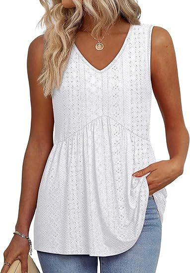 Chic women's daily fashion blouse, versatile & comfortable, ideal for casual elegant style.