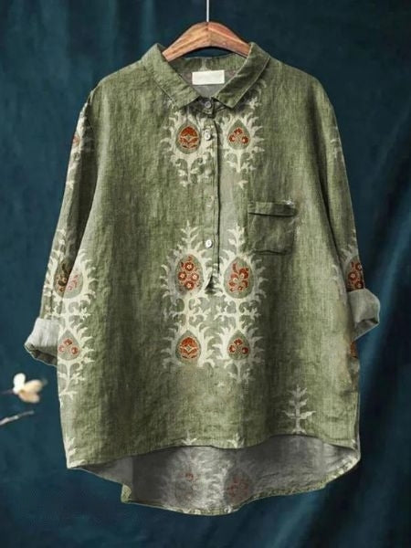 The perfect flowy shirt for women, adorned with a beautiful floral pattern.