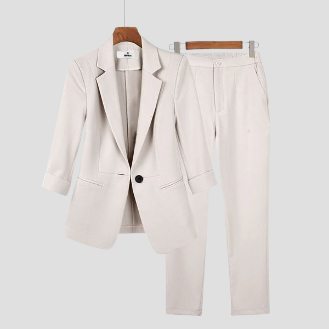 Women's fashion two-piece set, featuring a stylish blazer and trousers, suitable for versatile occasions.