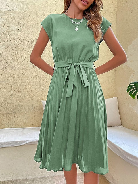 Chic round neck pleated midi dress, ideal summer casual wear for women