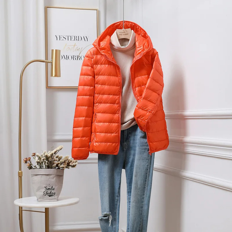 Casual and practical hooded jacket, ideal for everyday winter fashion