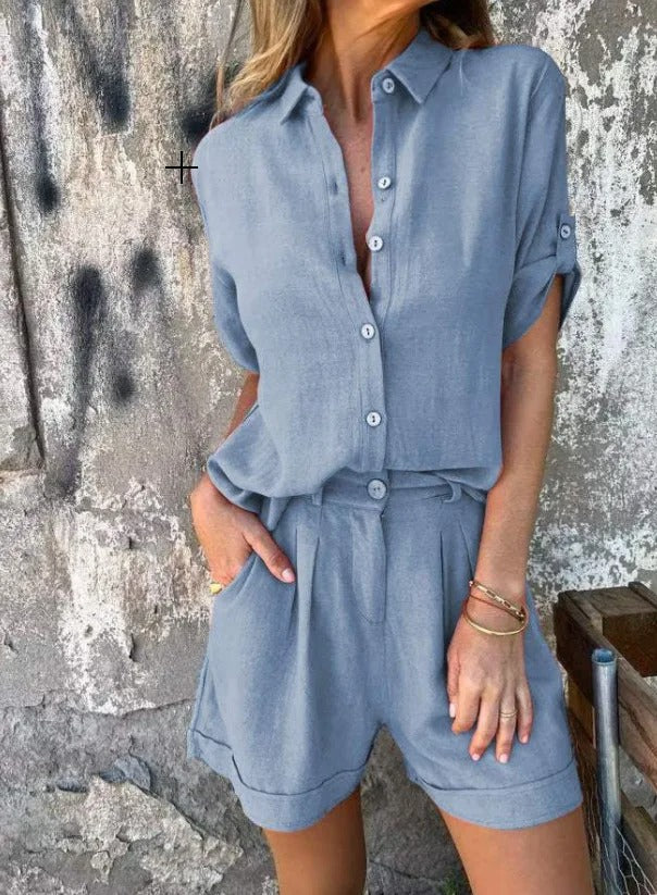 Lightweight women's lounge wear set, a comfy top & shorts ideal for relaxation.