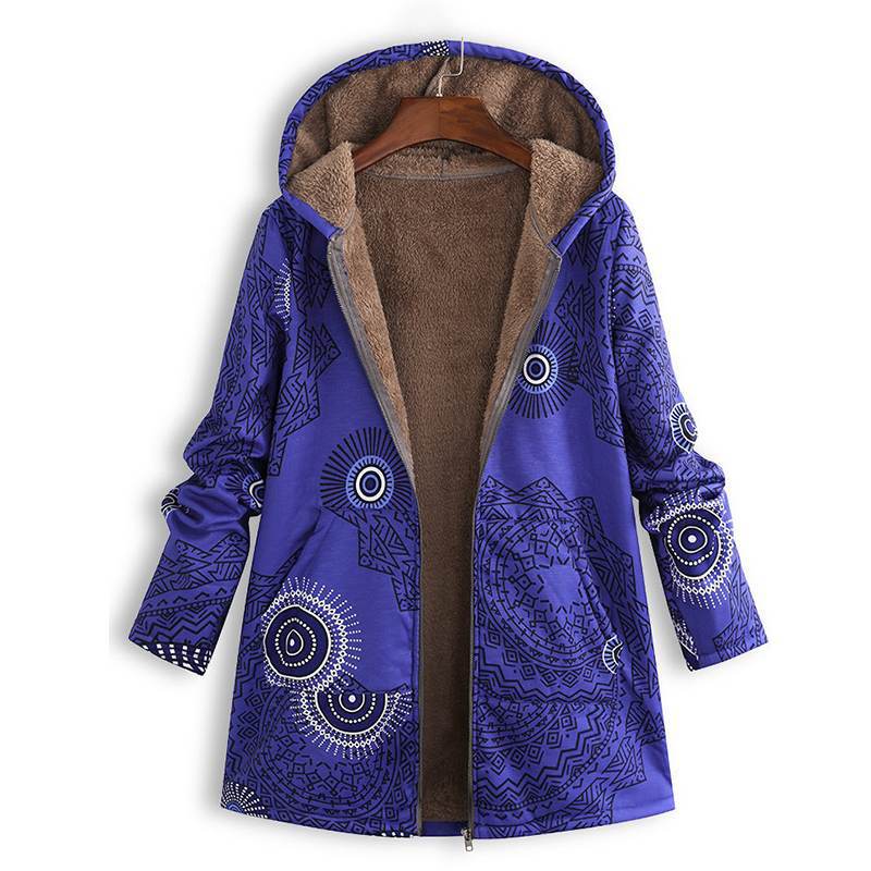 Fashionable hooded spring outerwear for women, ideal for casual wear
