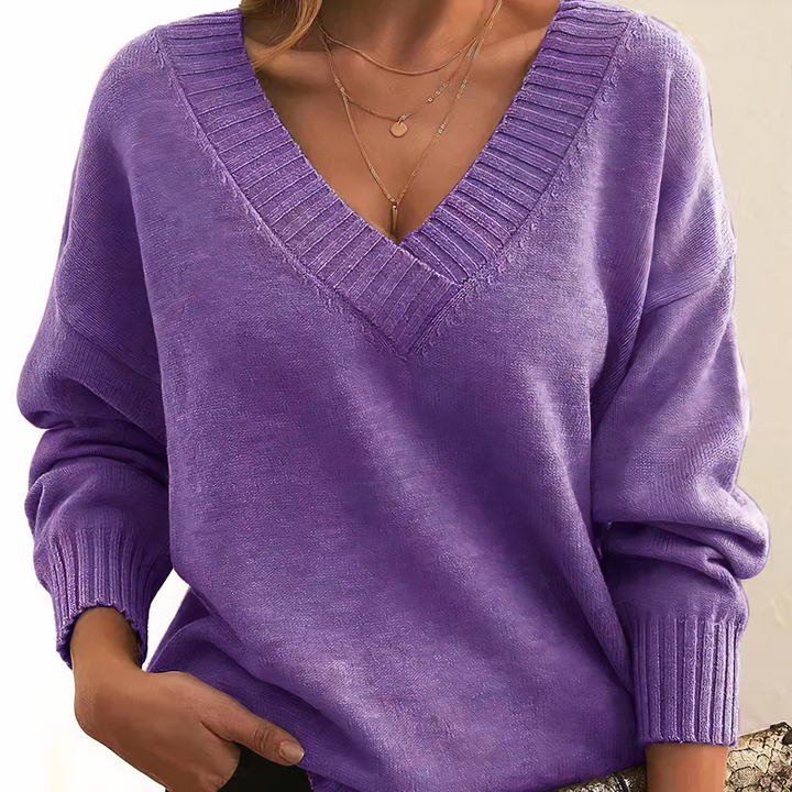 Luxurious Isabella V-neck sweater, a sophisticated knit for any season