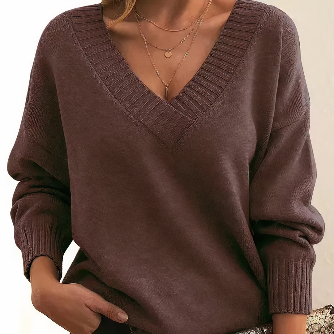 Elegant V-neck sweater for women, Isabella cozy knit, perfect casual wear