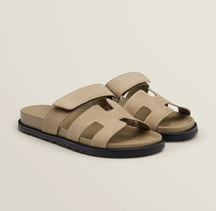 Effortless women's slip-on sandals, ideal for everyday comfort