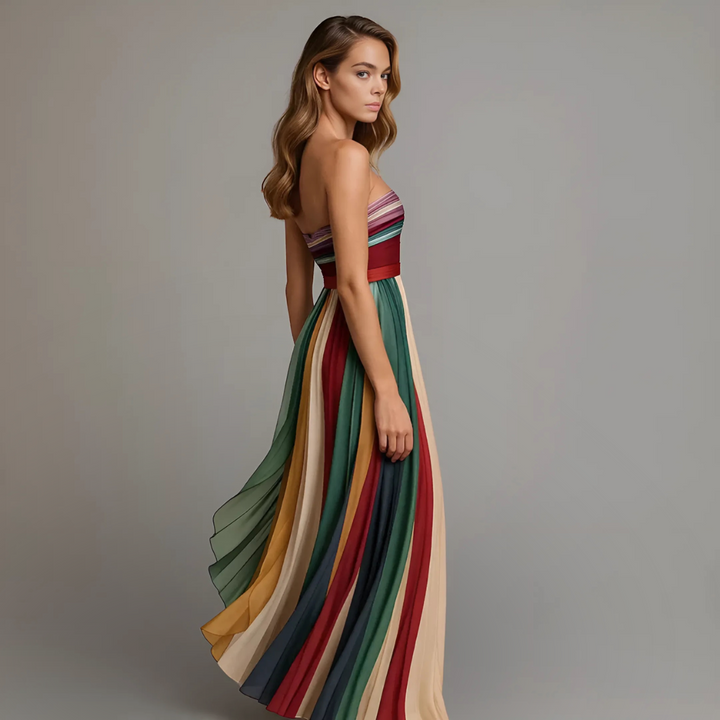 Chic women's strapless maxi dress with elegant pleats, perfect for summer.