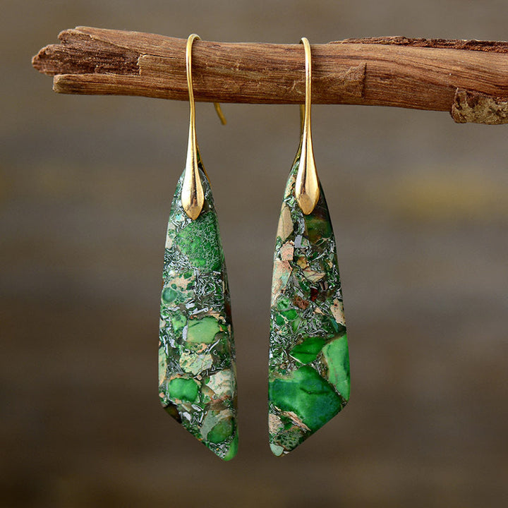 Handcrafted women's drop earrings with natural stones and a bohemian aesthetic