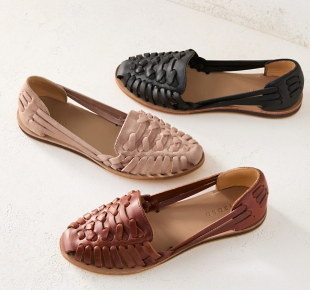 Everyday wear women's Olivia sandals: closed-toe, slip-on style with unique woven accent.