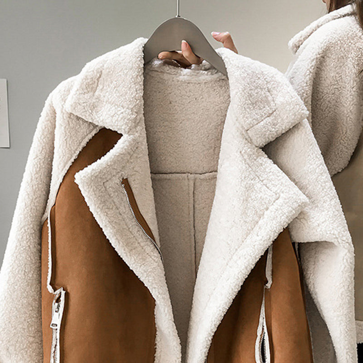 Comfortable women's oversized color block jacket, a versatile zip-up outerwear piece for trendy fall fashion & casual layering.
