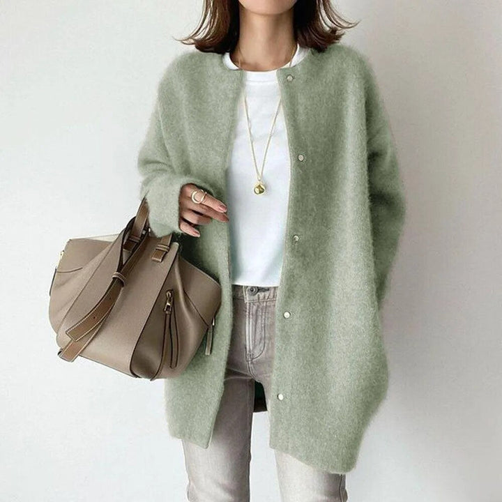 Casual and versatile button-up knit cardigan for women, a must-have layering piece.