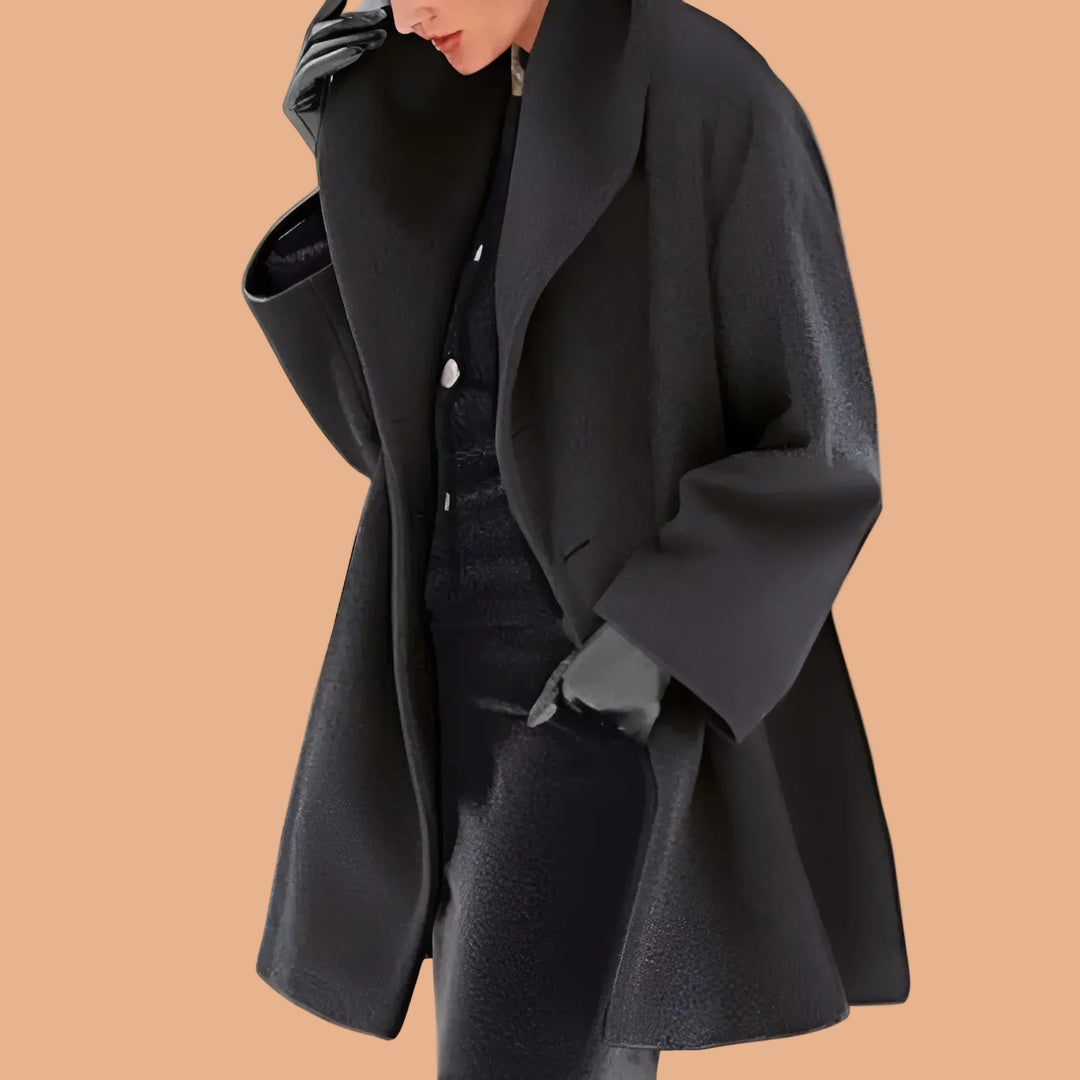 Stylish women's relaxed open-front city jacket. A modern winter coat for sophisticated urban fashion.