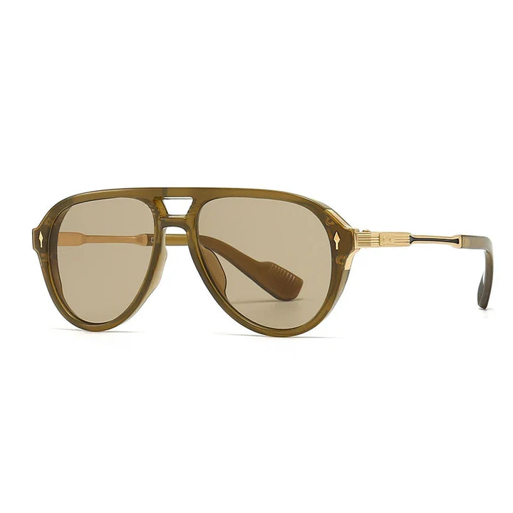 Women's retro aviator sunglasses with tinted lenses, perfect for vintage 70s fashion eyewear.