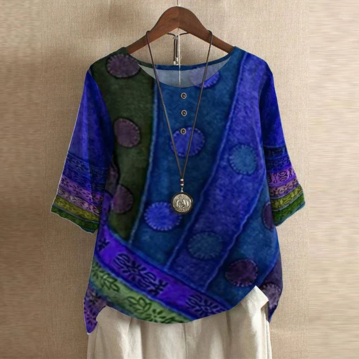 Elegant women's retro blouse. Dressy vintage top with a flattering fit, perfect for sophisticated style.