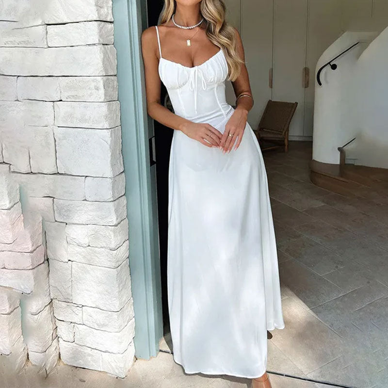 Elegant sleeveless ruched bodice maxi dress, perfect for formal evening events.