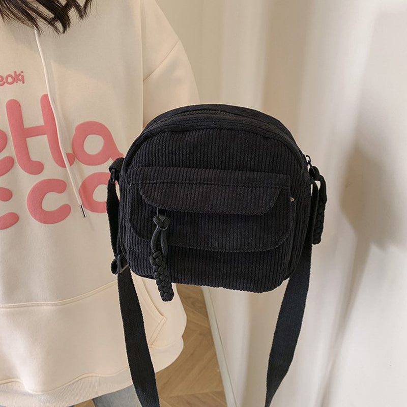 Compact and stylish small crossbody bag for the fashion-conscious woman.