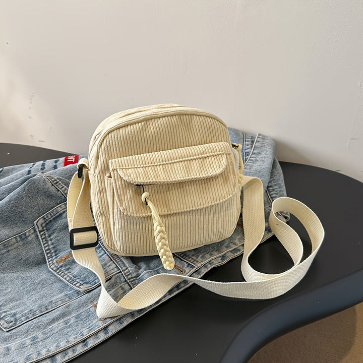 Functional small crossbody bag, ideal for carrying essentials with style.