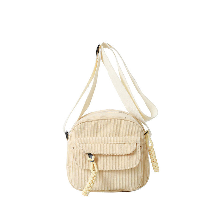 Chic and practical small crossbody bag for women's everyday style.
